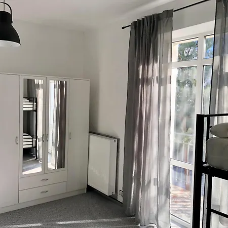 Apartman Student House Domaniewska Varsó