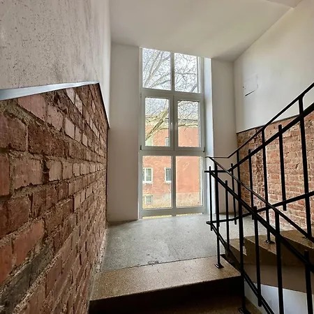 Student House Domaniewska