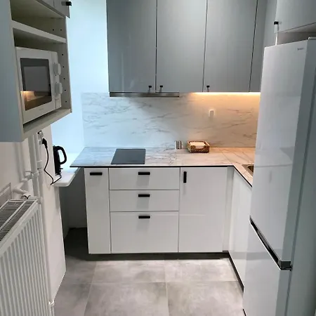 Student House Domaniewska Apartment Warsaw