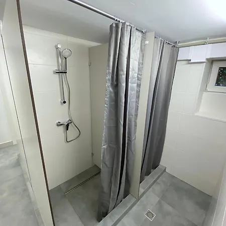 Student House Domaniewska Varsó