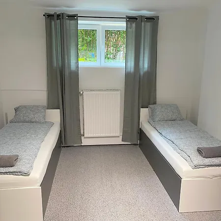 Student House Domaniewska *