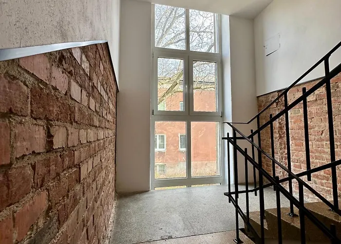 Student House Domaniewska