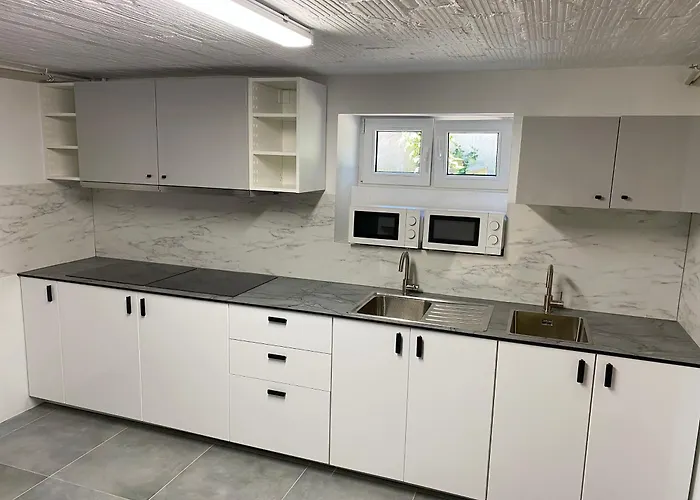 Апартаменты Student House Domaniewska