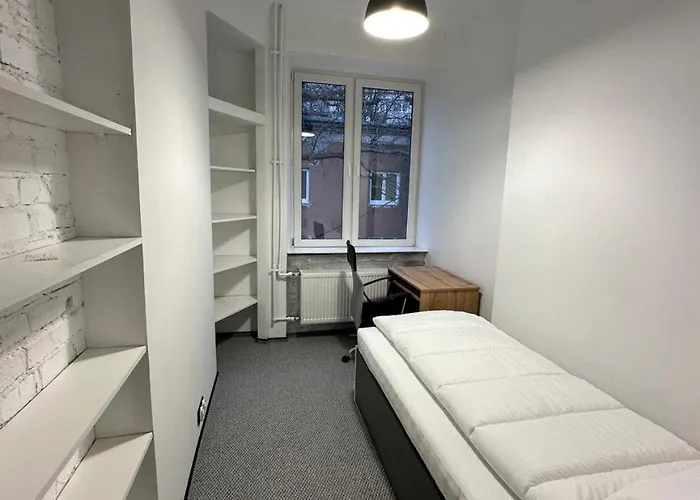 Student House Domaniewska Warszawa