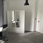 Апартаменты Student House Domaniewska